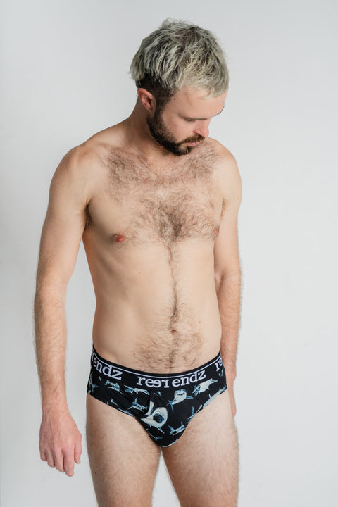 Men's Brief | On Point