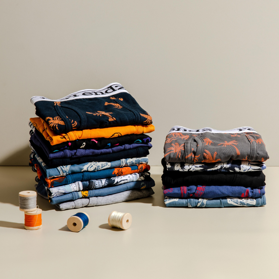 How Many Pairs of Underwear Should a Man Have? How many pairs of mens undies should you own. Reer Endz men's underwear are made from organic cotton. Our Men's undies are available in Men's Trunks & Men's Briefs. Shop Men's underwear online today.
