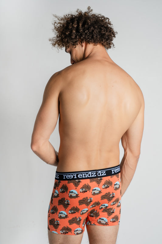 Experience comfort and sustainability with Reer Endz men's trunks in the stylish Cruisin' Print, as showcased by our male model.